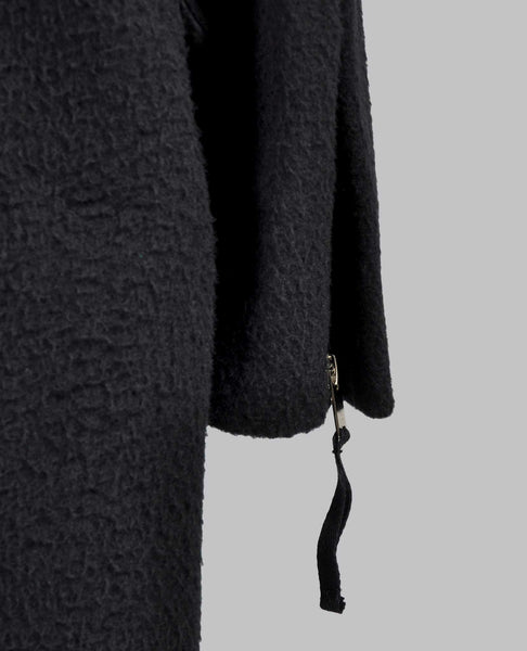M J 69 BLACK