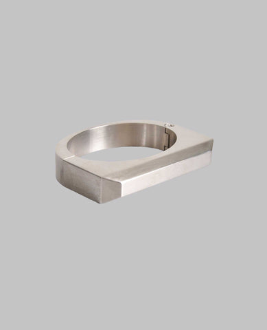 HOLLYWOOD BEVELED BANGLE PALLADIO