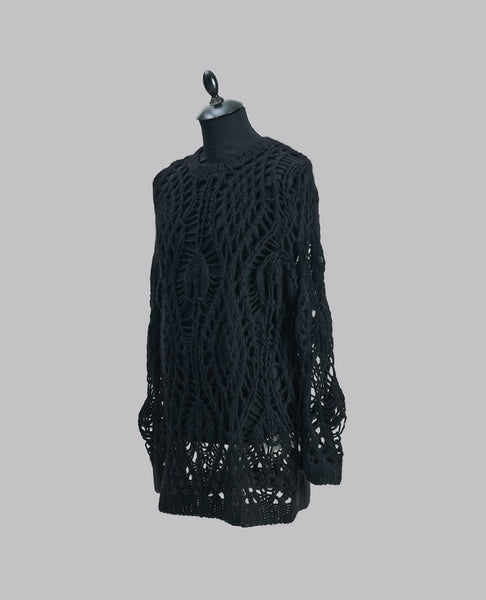 Hand Knitted Round Neck Knit
