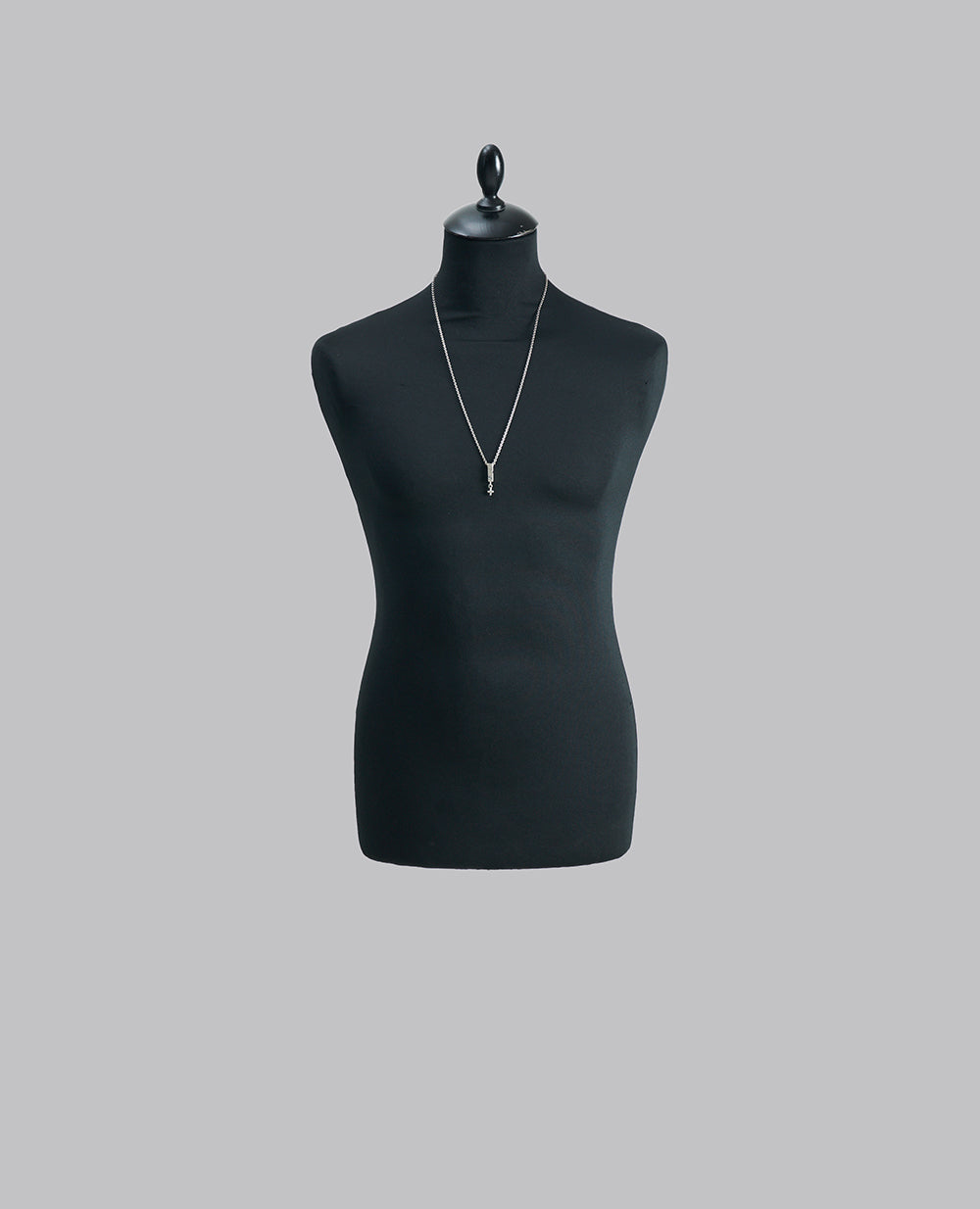 STICK AND CROSS NECKLACE