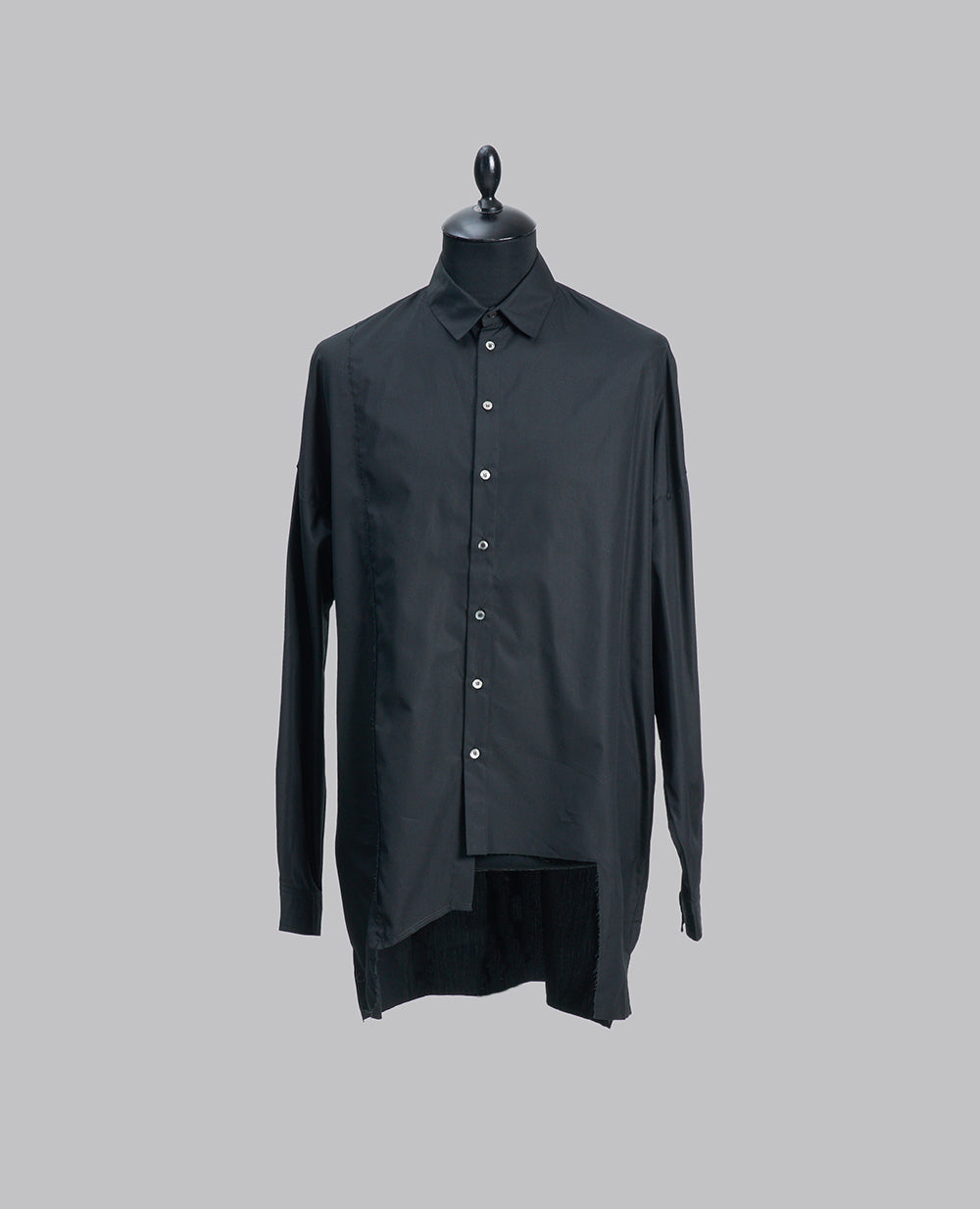 ASYMMETRICAL HEM SHIRT