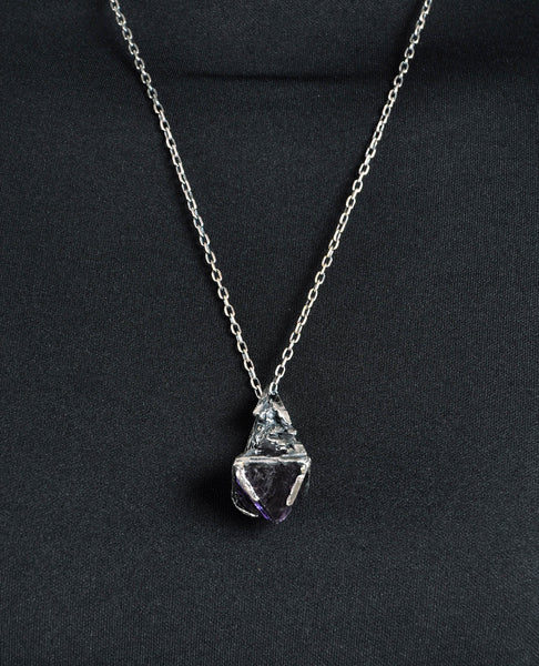 DARK FLUORITE PENDULUM