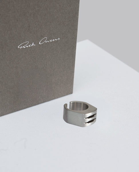 TOWER GRILL EAR CUFF