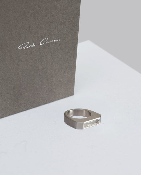 TEMPLE HOLLYWOOD PYRAMID RING