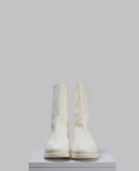 Metal Heel Back Zip Boot (788ZI)
